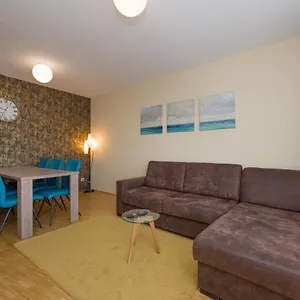Linzerstrasse Apartment Vienna